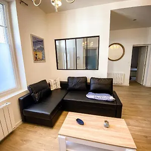 Bord De Mer, Hypercentre Dinard, Parking Prive Apartment